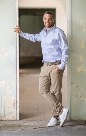 Jonathan Ferrebeuf <span>CEO <br>& Cofounder</span>